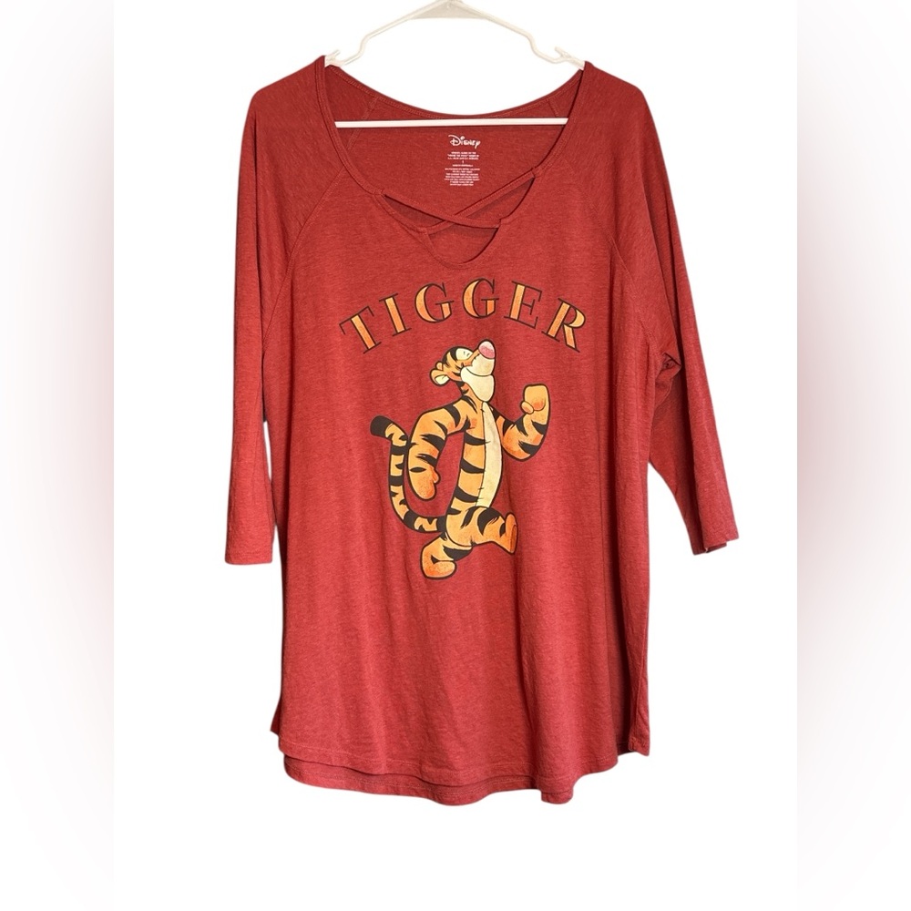Disney Tigger Winnie the Pooh Crisscross Neck Top Red Orange Size XL